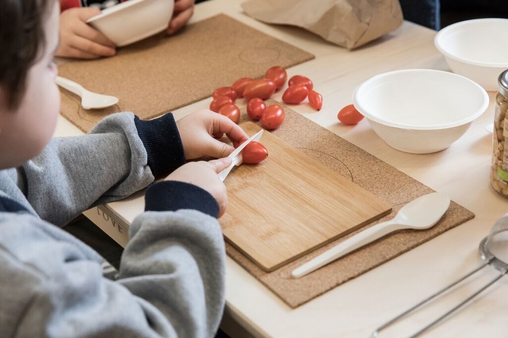 cucinare con montessori in cucina